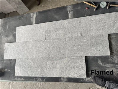 گرانیت خاکستری شعله دار