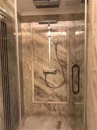 کاشی های مرمر جلا داده شده حمام